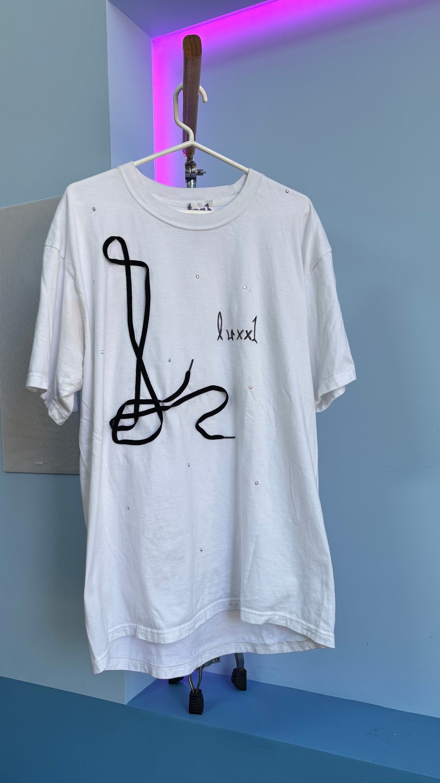Luxx1 first edition (white)