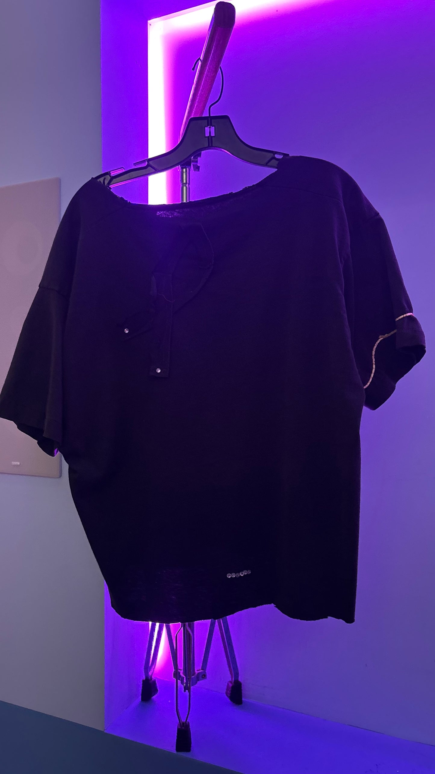 Lux1 malibu leather ranch t shirt (Black)